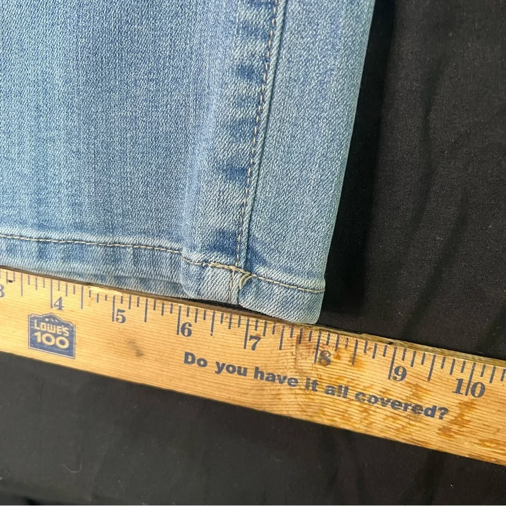 Fabulously Slimming by Chico's Women's Jeans Size 2.5 Short Straight Leg Stretch